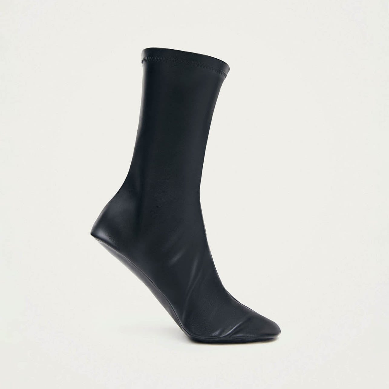 Anklette Short Black Leather - Image 3