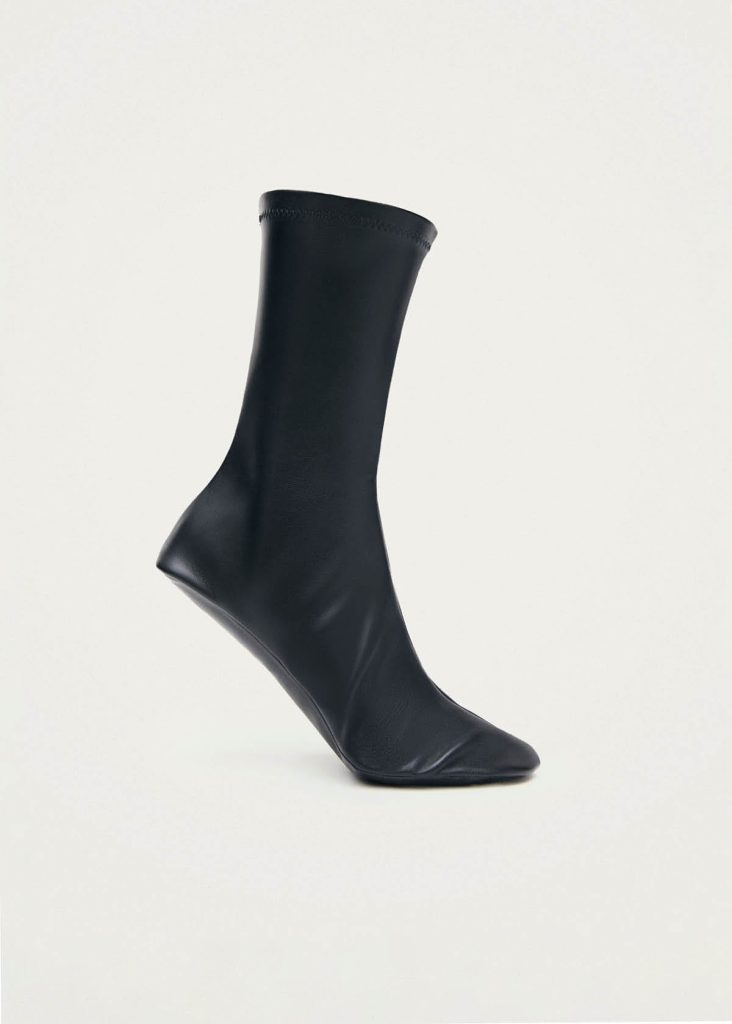 Anklette Short Black Leather